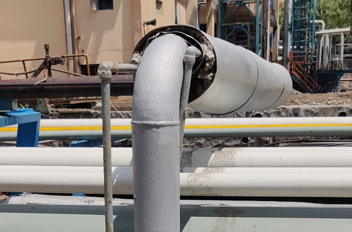 Pipeline at an oil and gas refinery in India coated with Hempaprime CUI 275.