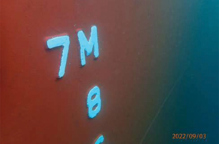 Photo from the in-water hull inspection showed that verticals and flat bottom were clean
