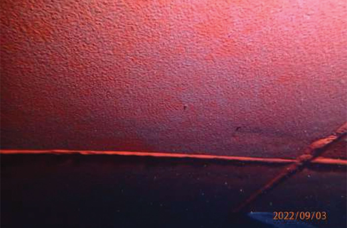 Photo from the in-water hull inspection showed that verticals and flat bottom were clean