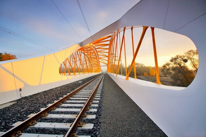 Breclav-Bridge-Atomic-Image-2
