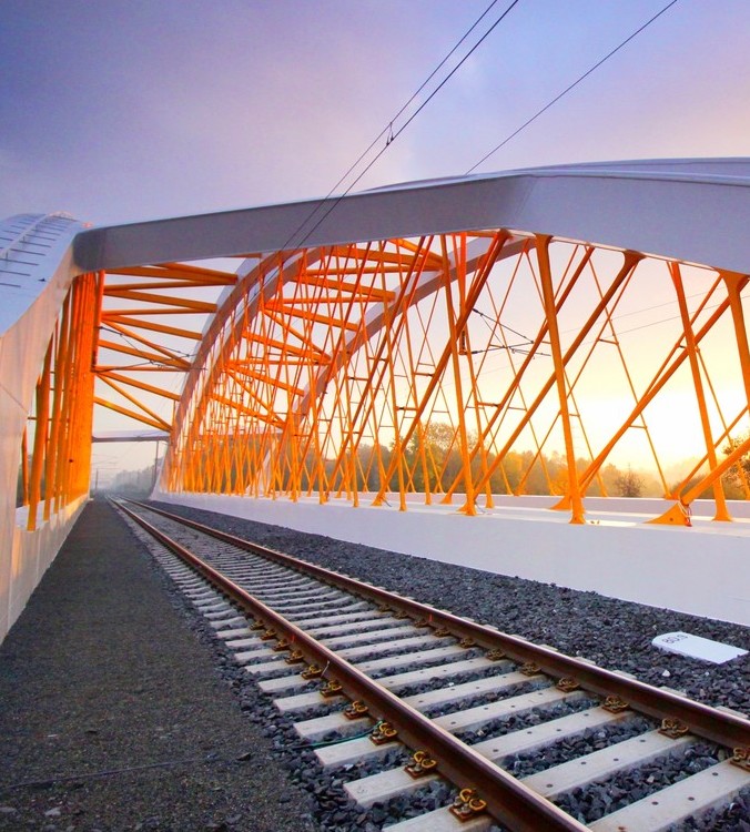 Breclav Bridge Atomic Image 4